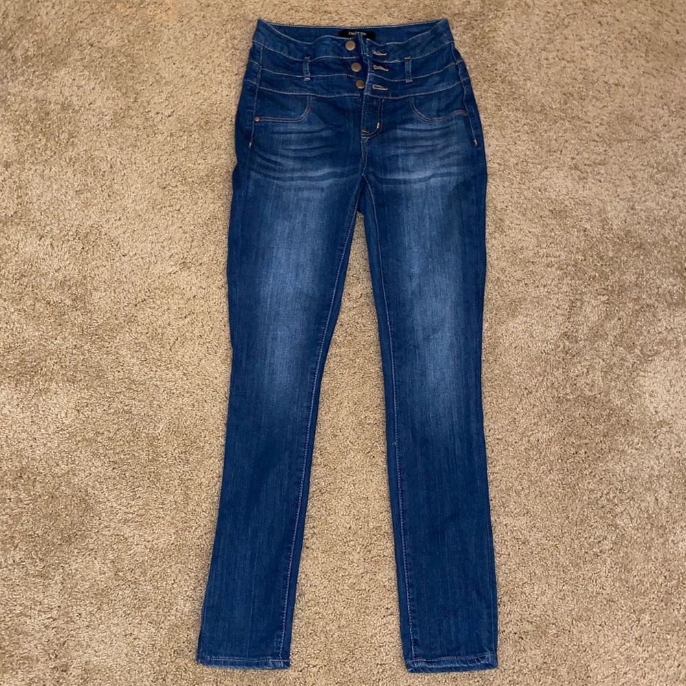 High waisted skinny jeans